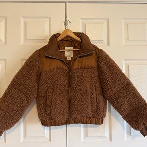 Abercrombie & Fitch Brown sherpa Puffer Jacket